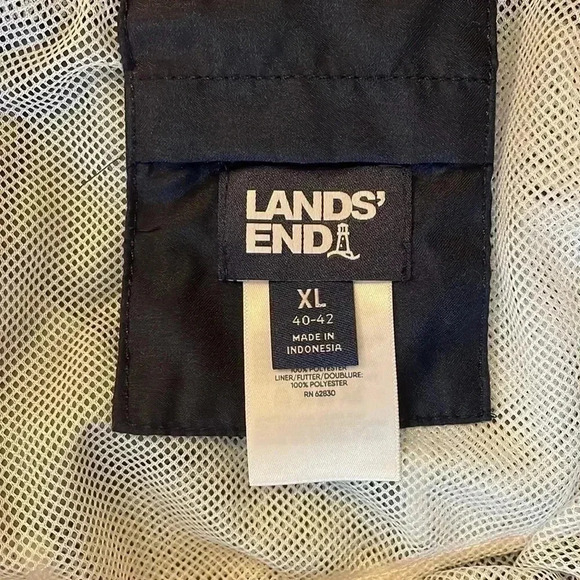 Lands’ End Men’s XL 40-42 Navy Polyester Swim Trunks - Picture 5 of 8